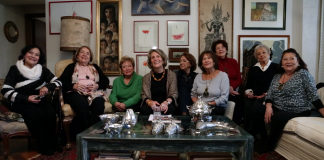 Esposas de los Líderes de la UP, Detenidos en Isla Dawson, Protagonizan Reportaje Documental