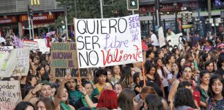 8M: Más de 400 mil Mujeres Marcharon por las Grandes Alamedas