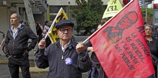 No + AFP: Miles de Personas Marchan por el fin del Sistema de Pensiones