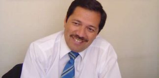 Ex Presidente del Colegio de Periodistas es Detenido y Golpeado en la Frontera de Estados Unidos