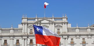 Baile de Máscaras en la Política Chilena