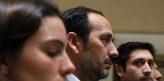 Poca Unidad, Demasiado Ego