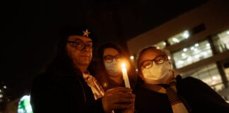 Candlelight en Chile: Memoria de lucha por los fallecidos a causa del SIDA