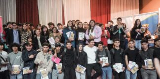 Alcaldesa Karina Delfino inaugura primer preuniversitario gratuito para liceos dependientes de la Corporación de Desarrollo comunal