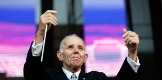 Luto en la música: adiós al gran maestro Rodolfo Saglimbeni, director titular de la Orquesta Sinfónica Nacional de Chile