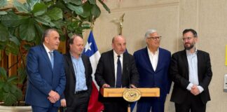 Senadores Socialistas presentan reforma constitucional y proyecto de ley para limitar indultos presidenciales en delitos graves: «No a la Ley Krasnoff»