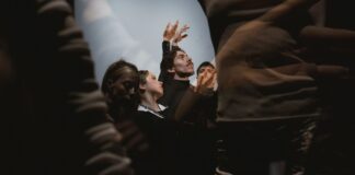 El Ballet Nacional Chileno estrena Barroco, la nueva colaboración de Mathieu Guilhaumon y Millaray Lobos García