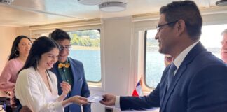 Registro Civil abre agenda para matrimonios y AUC a bordo de la lancha “Civil Sur” en Puerto Montt