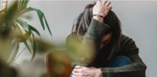 La República de la Negación: Neoliberalismo, Cansancio y el Nudo Ciego de la Plurinacionalidad