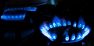 ACHM exige al Gobierno de Kast ”claridad urgente en implementación de beneficio del gas”