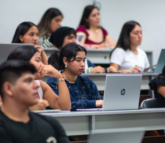 VIU y la OEA lanzan 200 becas para chilenos y chilenas que deseen cursar maestrías online con calidad europea