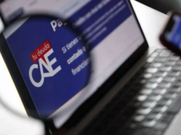 El embargo del CAE domina las redes y se fusiona con el secreto bancario en un relato de «doble vara»
