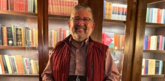 Libro «La pausa infinita: Exilio y Memoria»