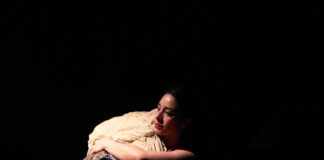 Obra que explora la relación entre danza contemporánea y maternidad estrena temporada este viernes en Espacio La Vitrina